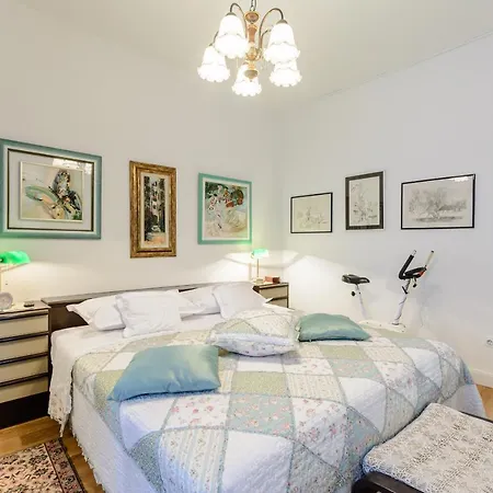 Apartamento Bird Lamp Luxury Bacvice, *