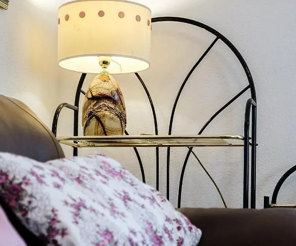 Bird Lamp Luxury Bacvice, Lejlighed *
