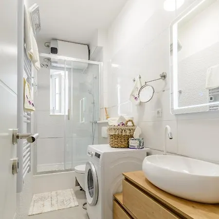 Appartement Bird Lamp Luxury Bacvice,